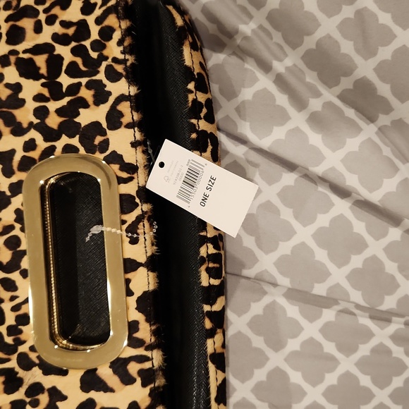 Leopard clutch 12x6 1/2 - Picture 3 of 3